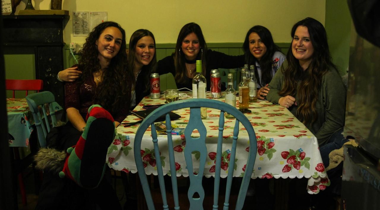 Хостелы Kilkenny Tourist Hostel Килкенни